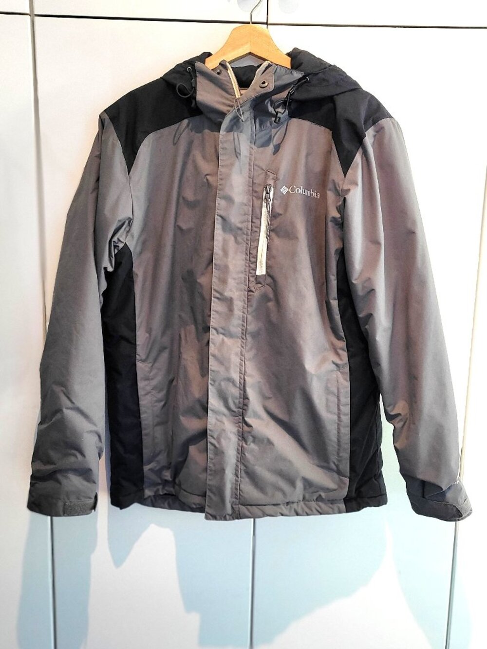 Columbia Omni-Tech Men's Winter Jacket Grey Size M